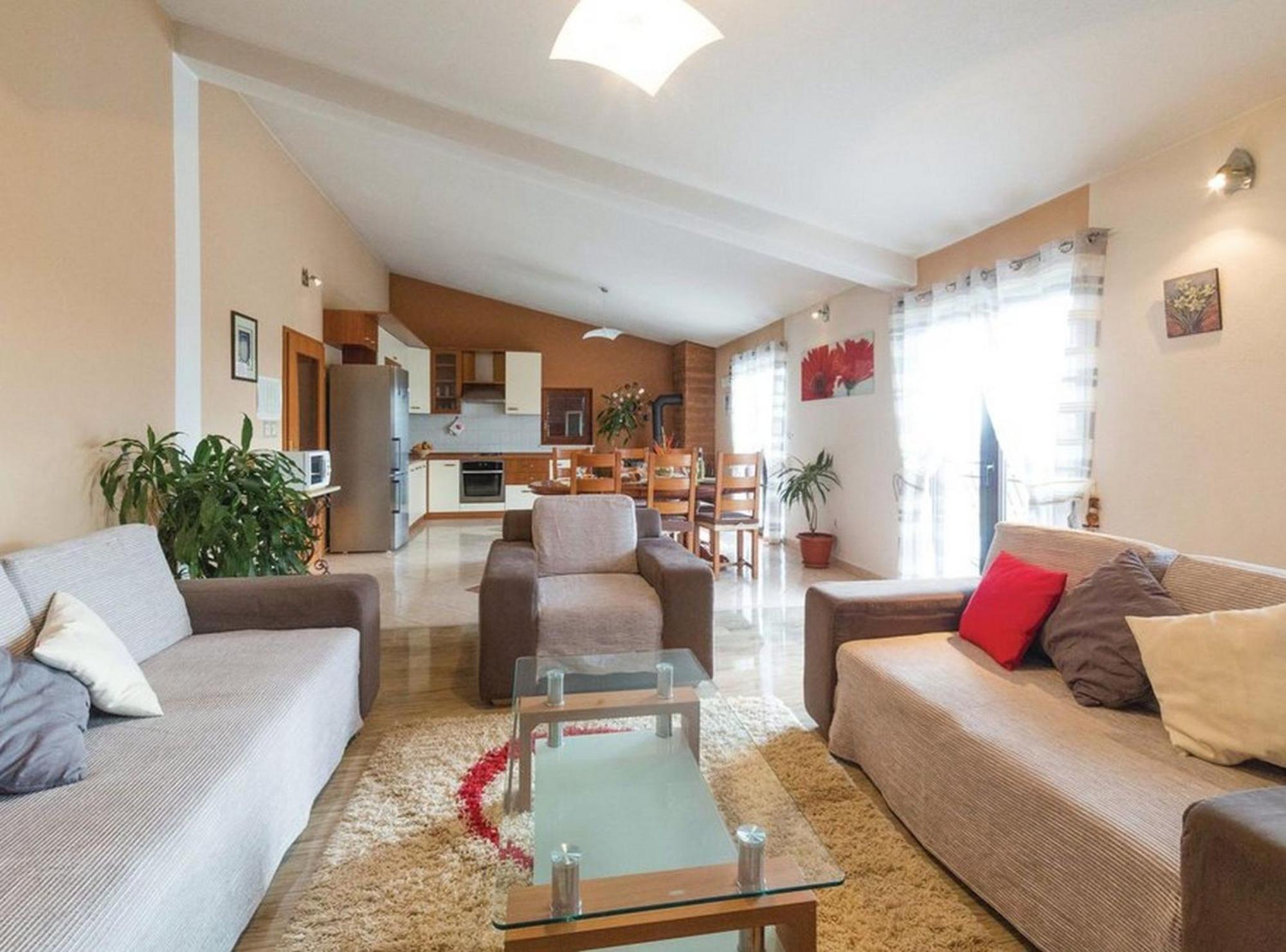 Mediterranean Stylish Villa With Pool In Kastel Stari Каштела Экстерьер фото